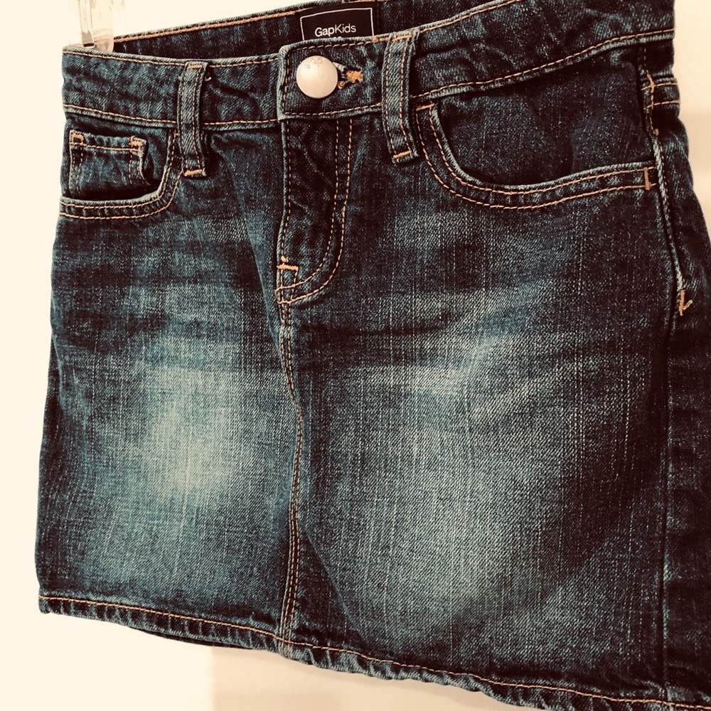 Gap Kids bundle 3 items - skirt, T-shirt, dress